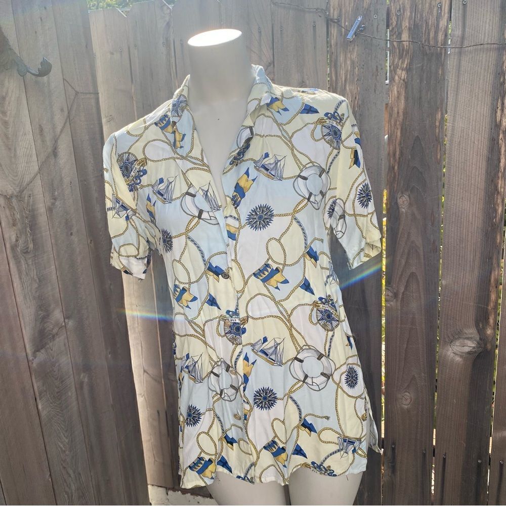 Vintage short sleeve Biaggini blouse with nautical design size